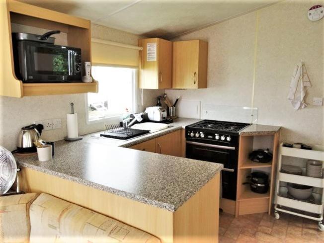 Tarka Park: Pet-friendly Caravan In Devon Holiday home *